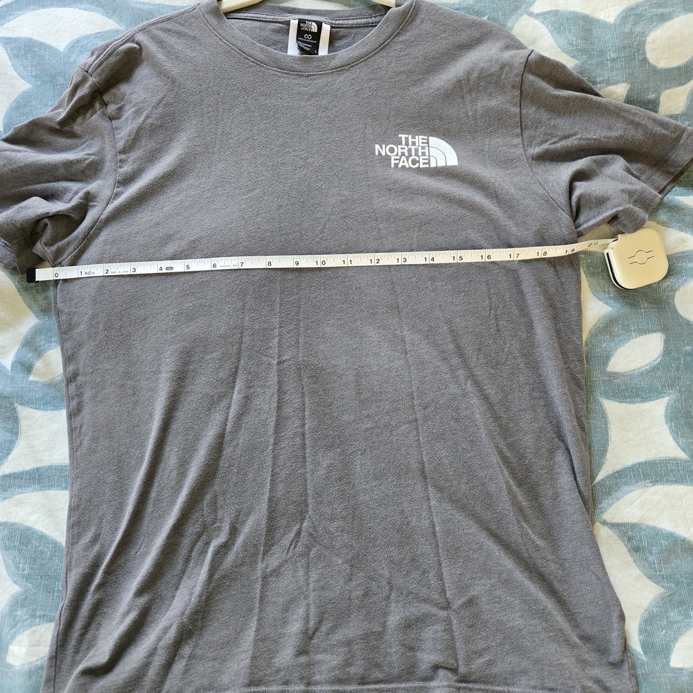 The North Face Men's Grey Logo Tee - Picture 6 of 9